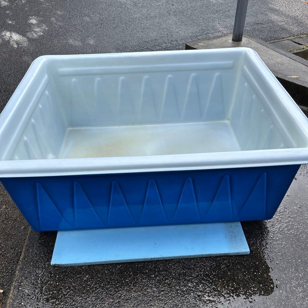 スイコー 500L角形容器　引き取り限定
