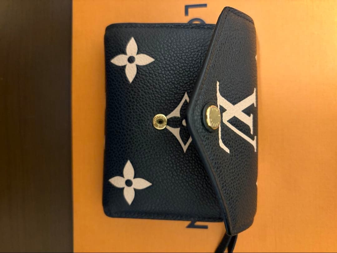 yuuu様限定！正規品美品ルイヴィトン　ポルトフォイユ　ヴィクトリーヌ