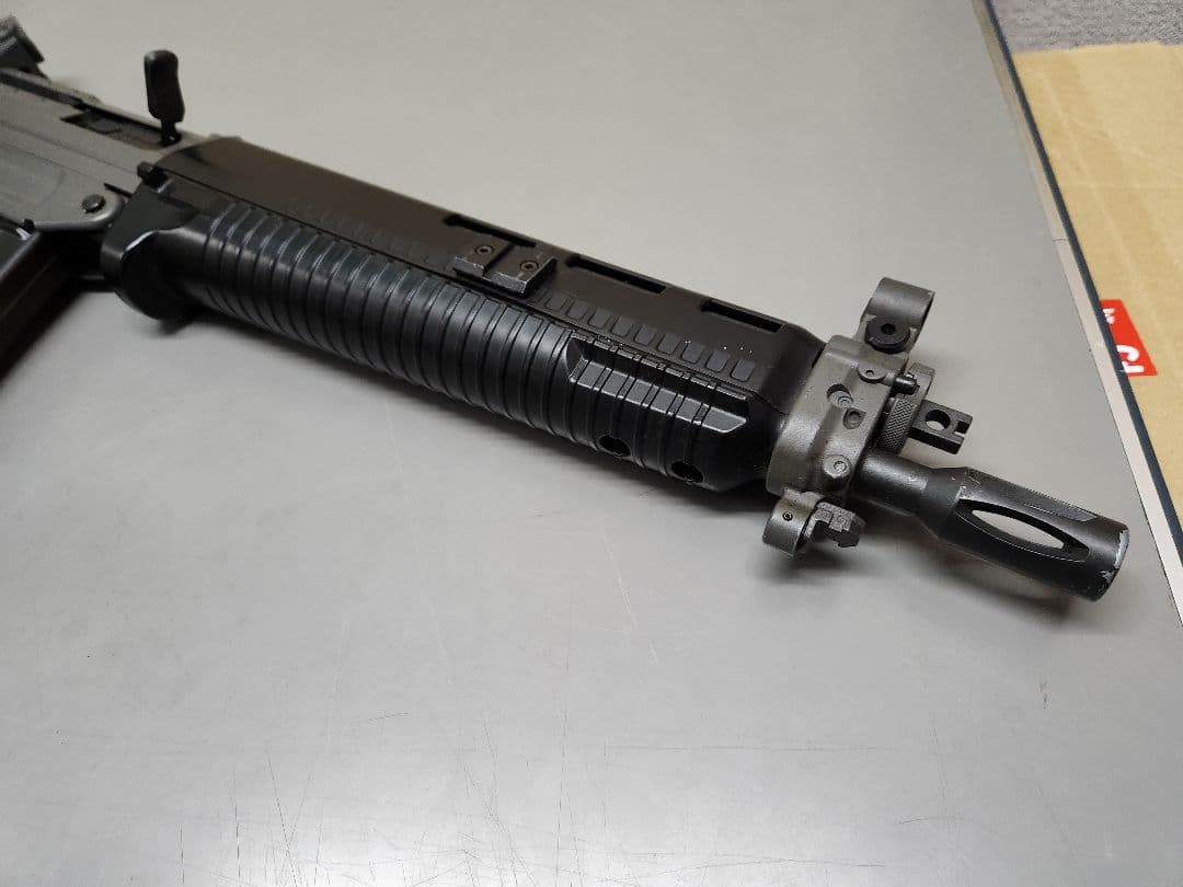 東京マルイ SiG551 SWAT 電動ガン 実働品