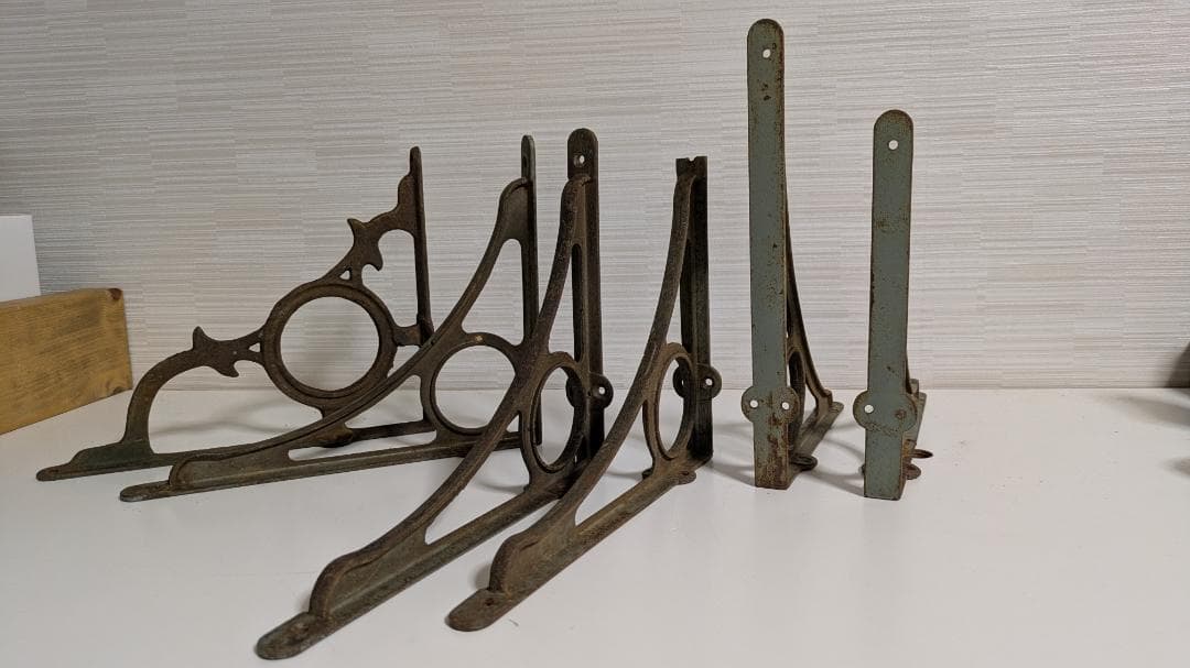 アンティーク　棚受け　アイアンブラケット　2種類　6個セット