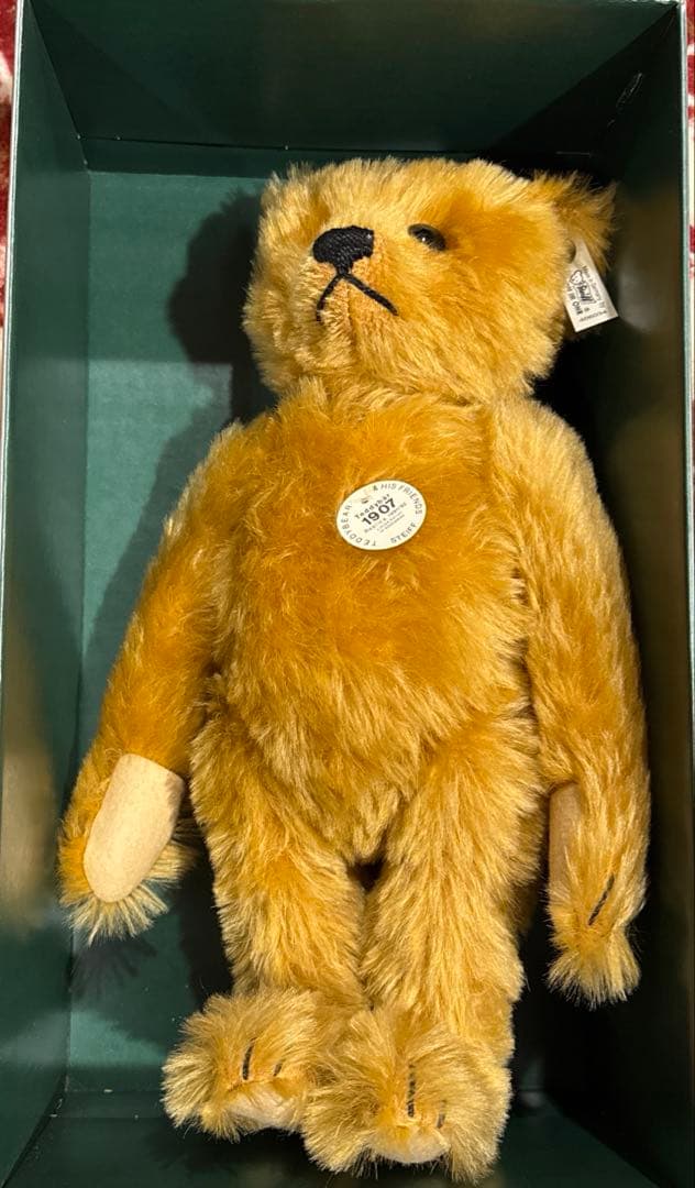 シュタイフ社の1907年テディベアのレプリカ日本限定5000体