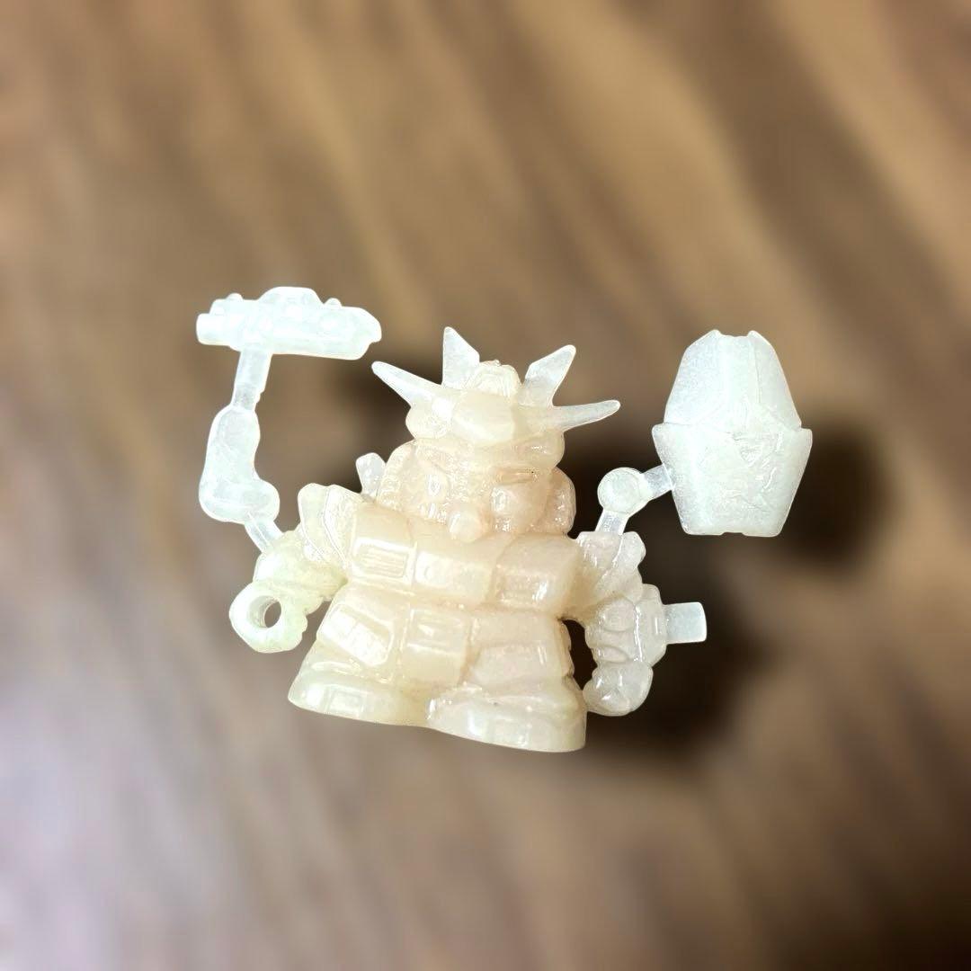 νガンダム　ガン消し　蓄光　映画　前売券　非売品　レア　未組立