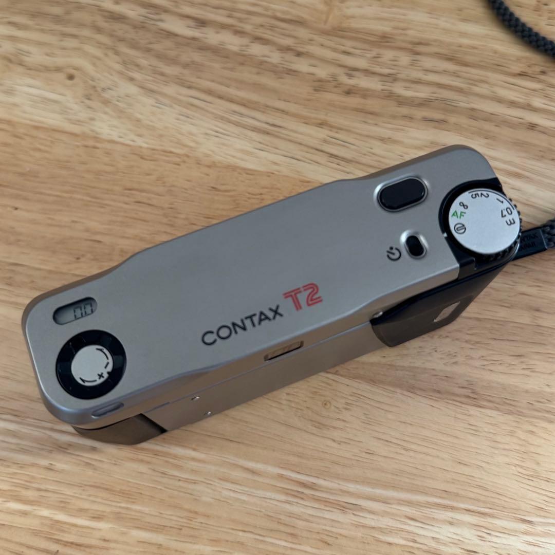 CONTAX T2コンパクトフィルムカメラ