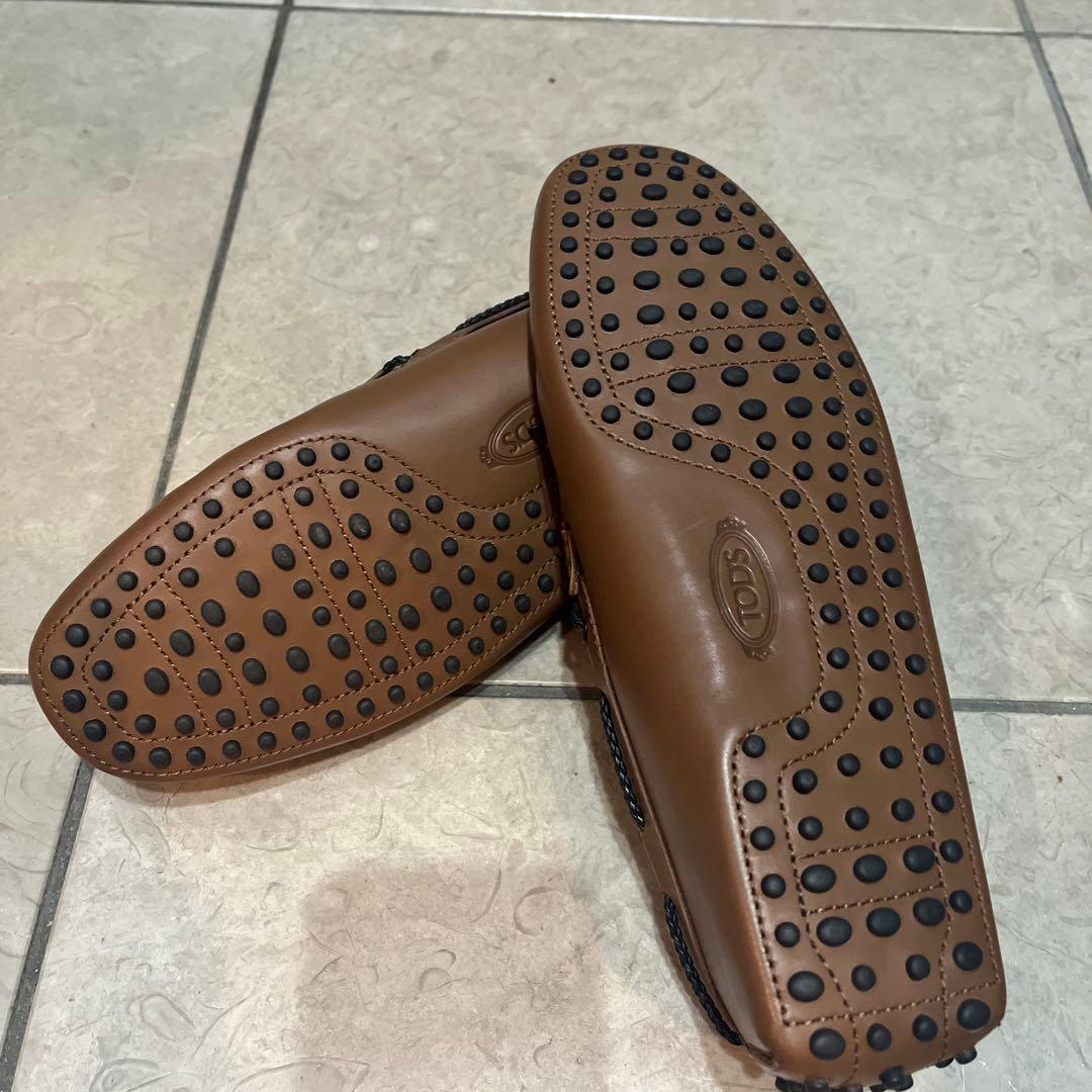 TOD'S ブラウン モカシンメンズ