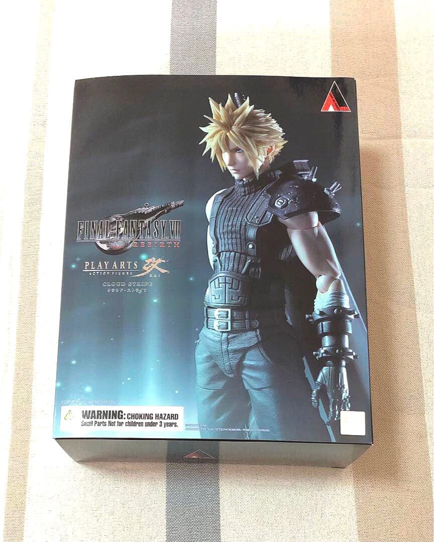 ファイナルファンタジーVII リバース　PLAY ARTS改　クラウド