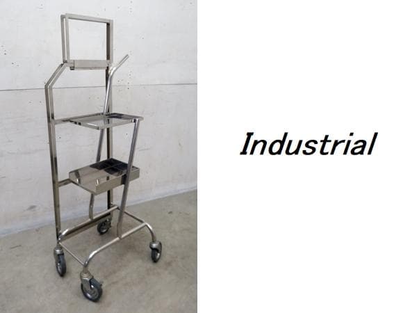 美品■ステンレスワゴン■縦型■業務用■インダストリアル■キャスター付■医療用