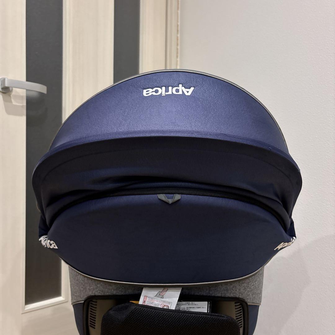 Aprica クルリラプラス　360° セーフティ　チャイルドシート ネイビー