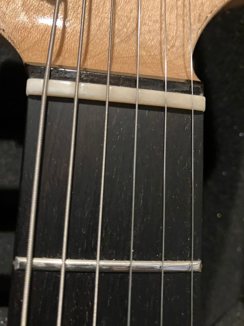 ストラトFenderピックアップ国産ボディとネック アトランシア