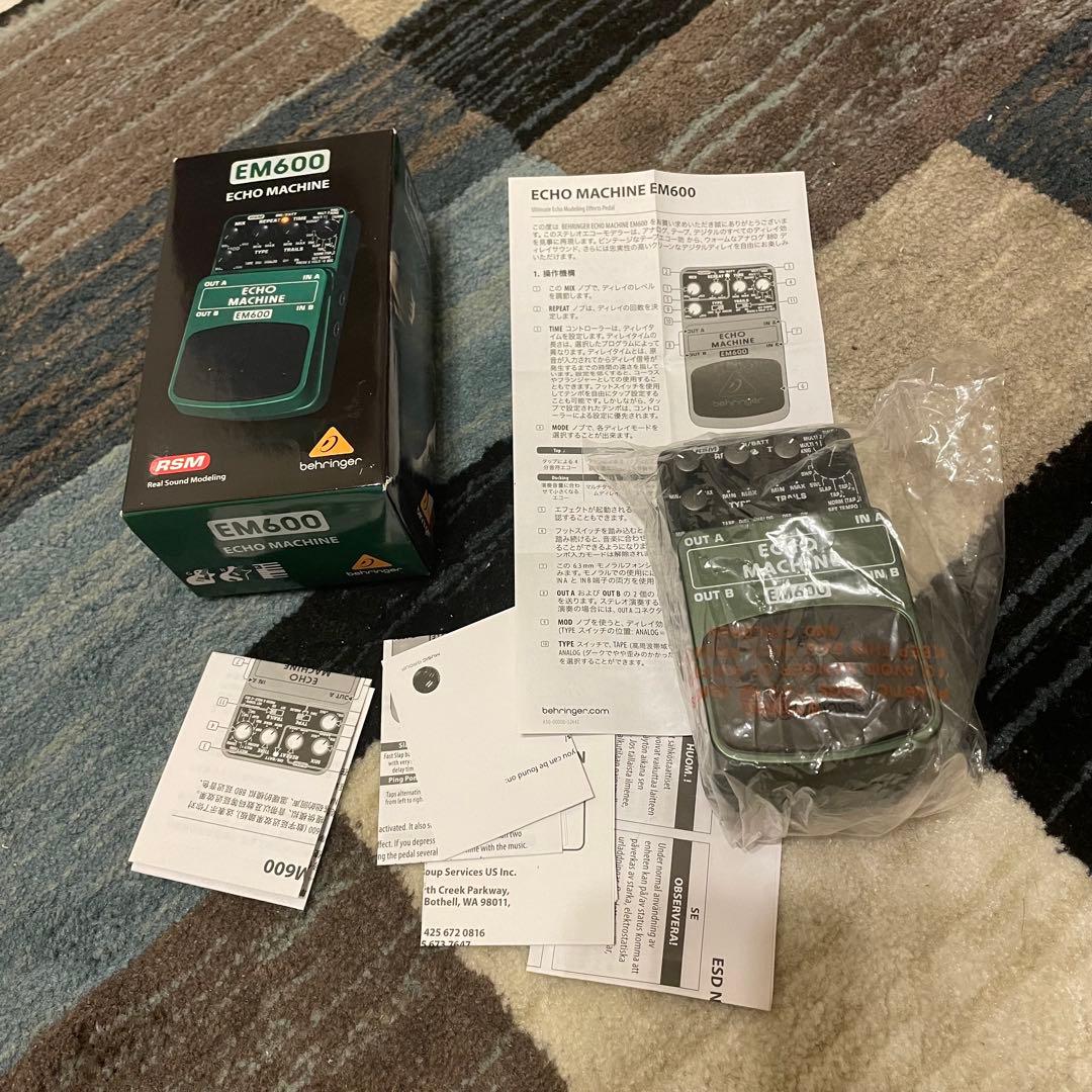 ギター BEHRINGER EM600