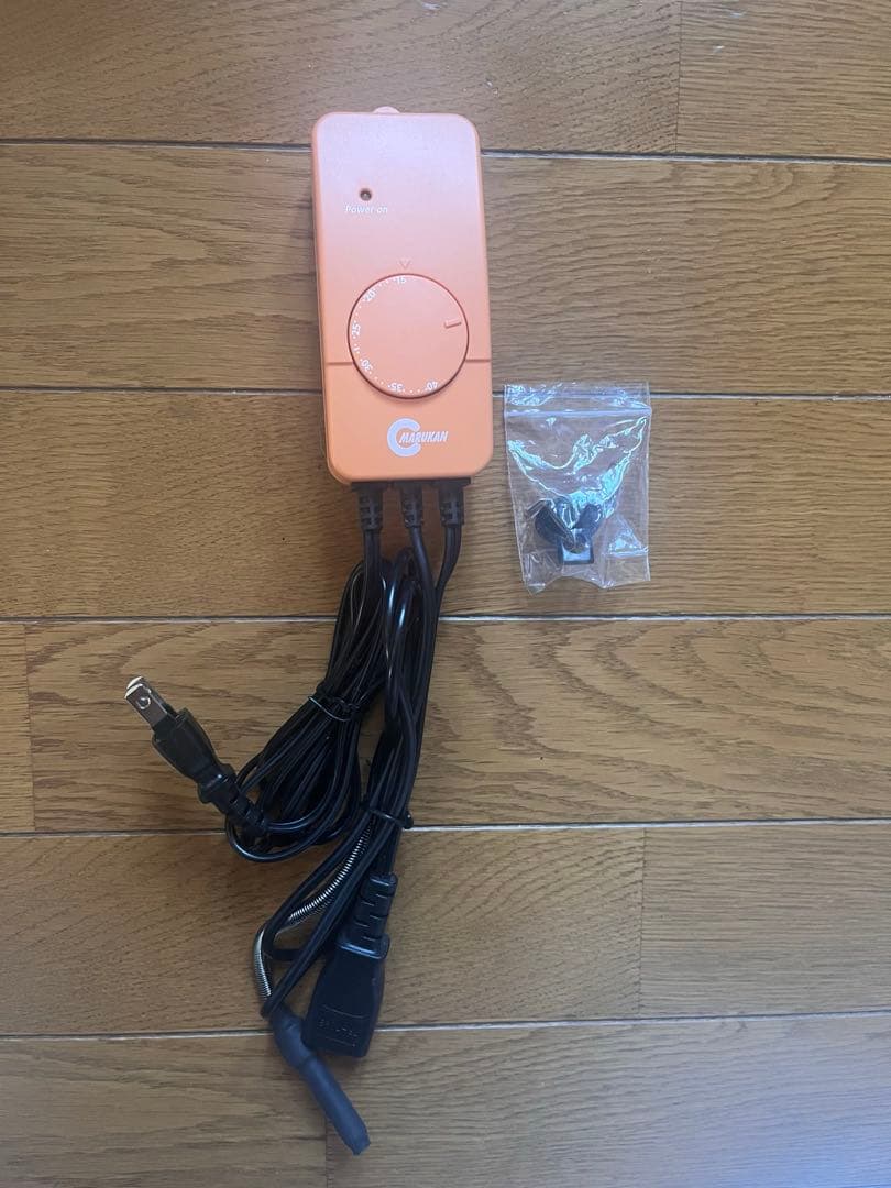 マルカン ミニマルサーモ/セラミックヒーター100W カバー付 2点セット