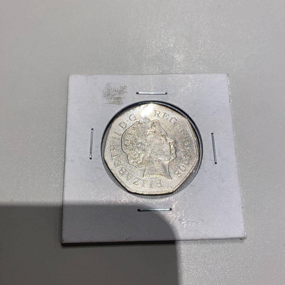 アンティーク　イギリス　FIFTY PENCE エリザベス女王　ライオン