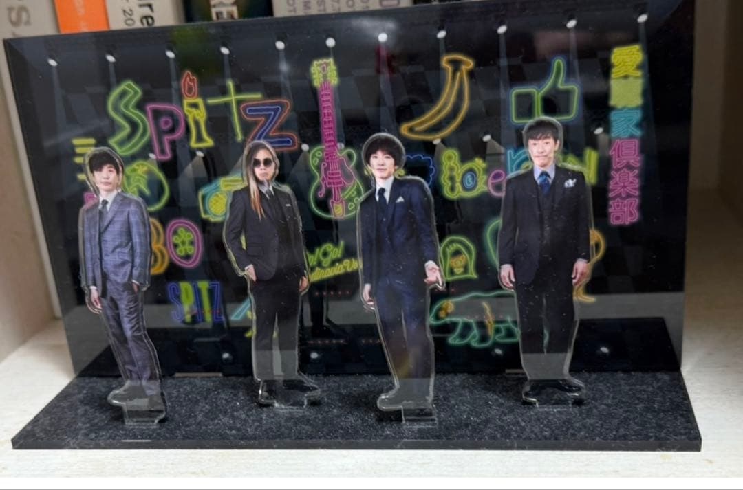 SPITZ 30周年記念 ファンクラブ限定アクリルスタンド