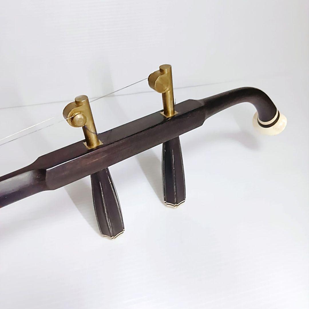 良品　北京二胡　中国　伝統楽器　弦楽器　民族楽器　天然皮　蛇　パイソン　ケース付