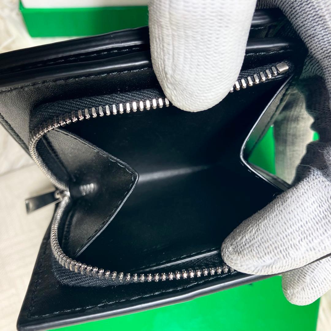 【未使用級】現行モデル ボッテガヴェネタ 二つ折り カセットIC搭載