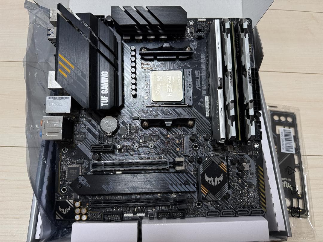 TUF-Mマザボ + Ryzen 9 5950X + 128GBメモリ