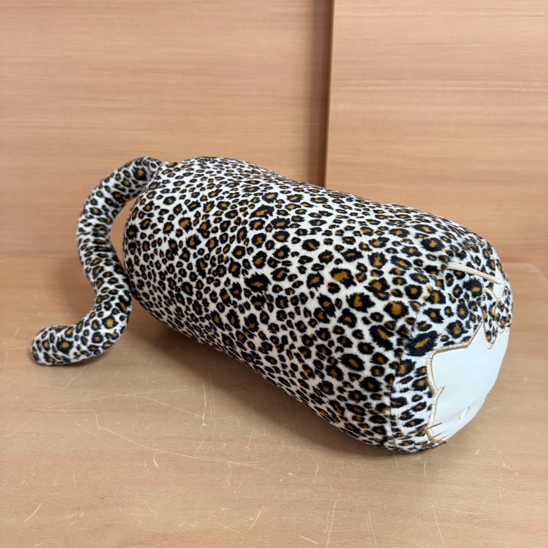 ハローキティ 円柱型 尻尾 タグ付き クッション 4点セット キティちゃん