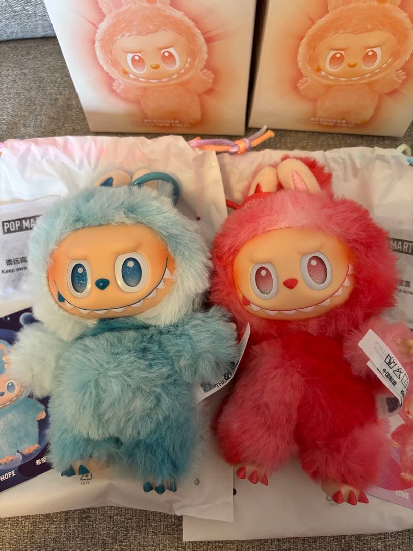 【正規品】Labubu Big into Energy LOVE HOPE