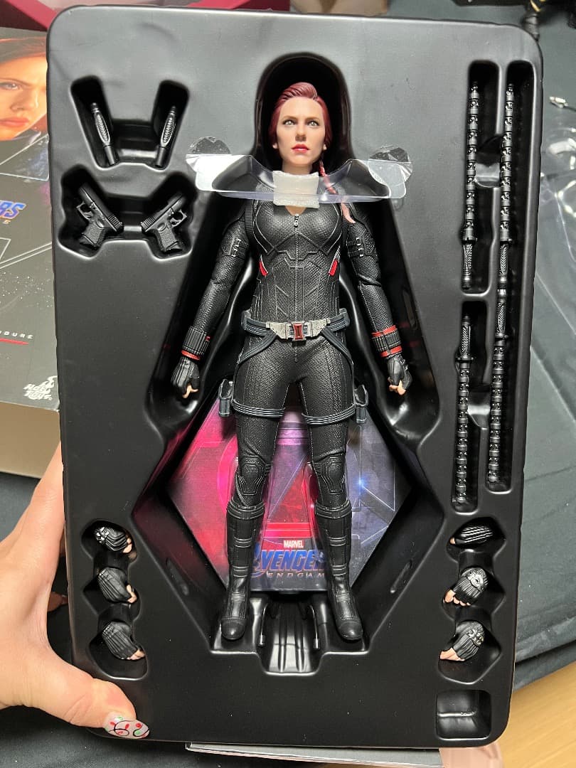 ホットトイズ マーベル ブラック・ウィドウ アベンジャーズ 1/6