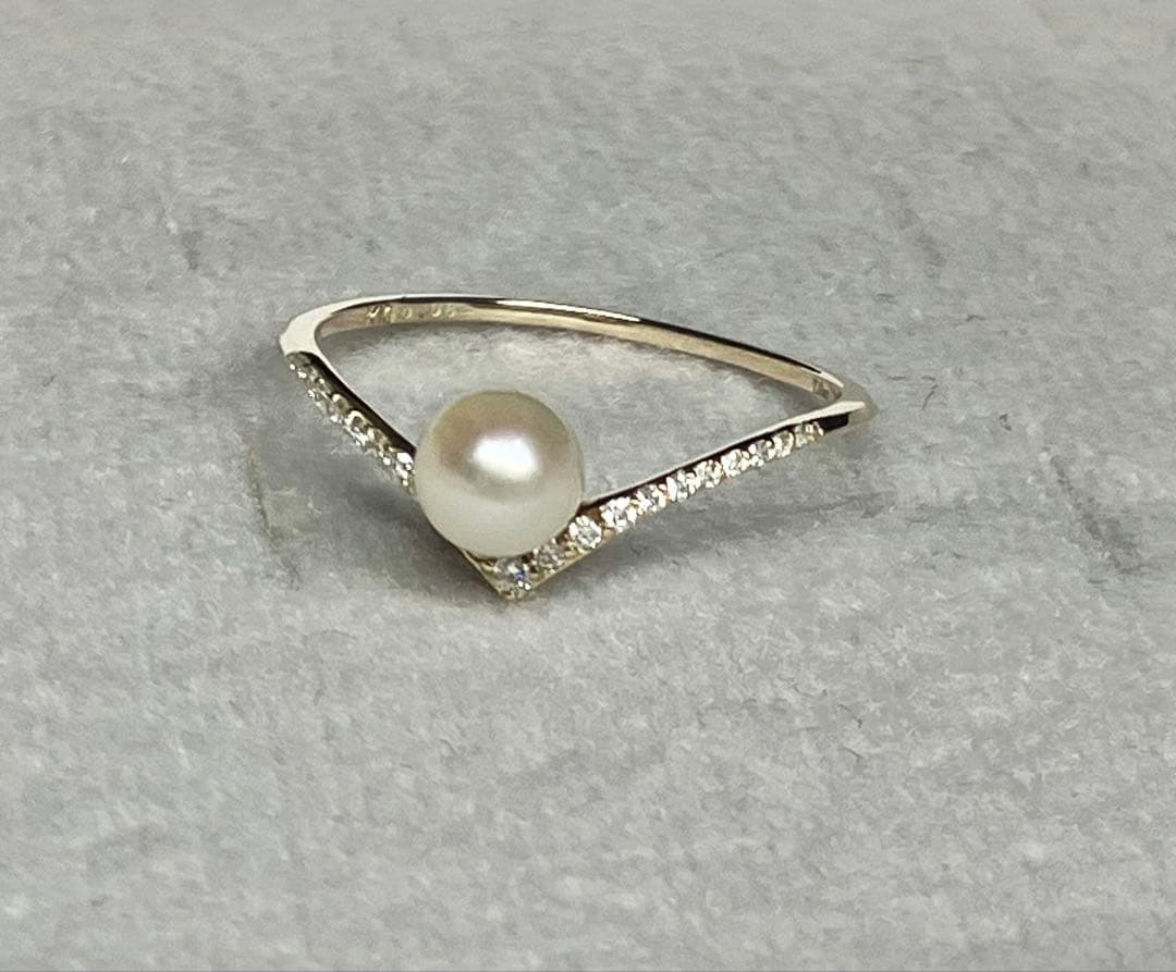 本日限定値　美品 K10+アコヤ真珠+ダイヤモンド リング(Lilas)