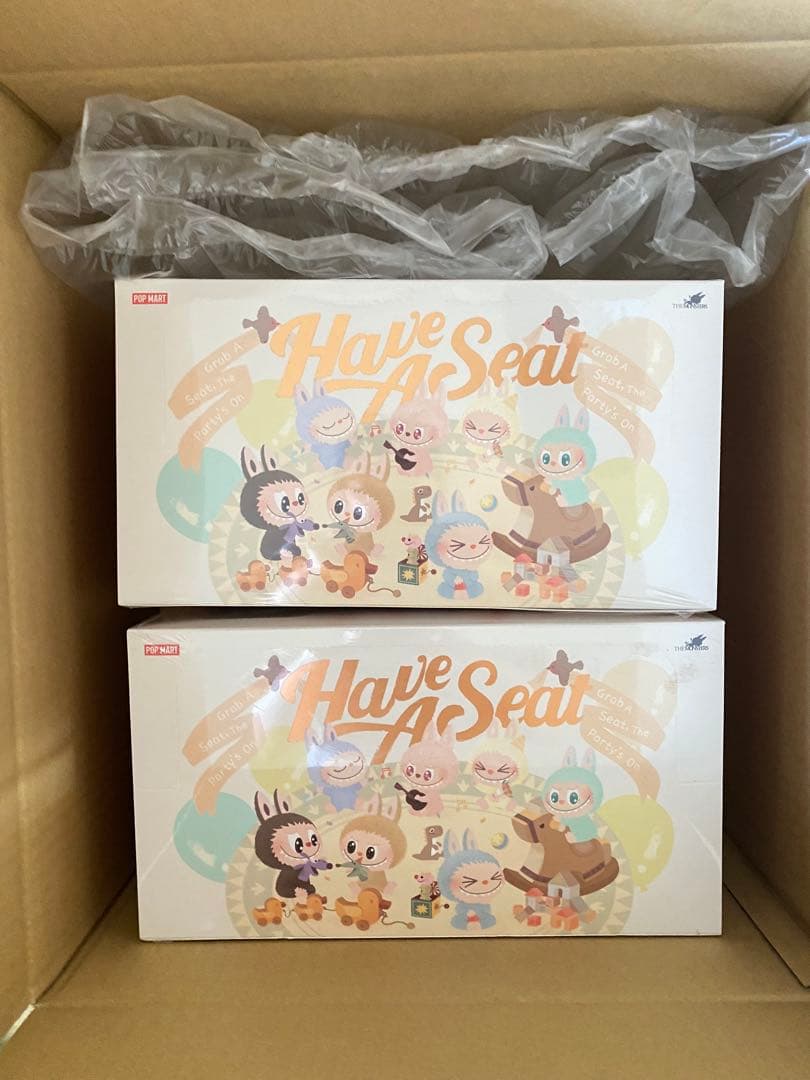 LABUBU THE MONSTERS Have a Seat ぬいぐるみ