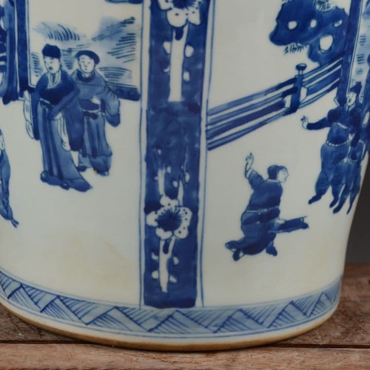 大清康熙青花窓人物紋花瓶 景徳鎮 陶磁器 装飾品 現代工芸品 美術品 置物