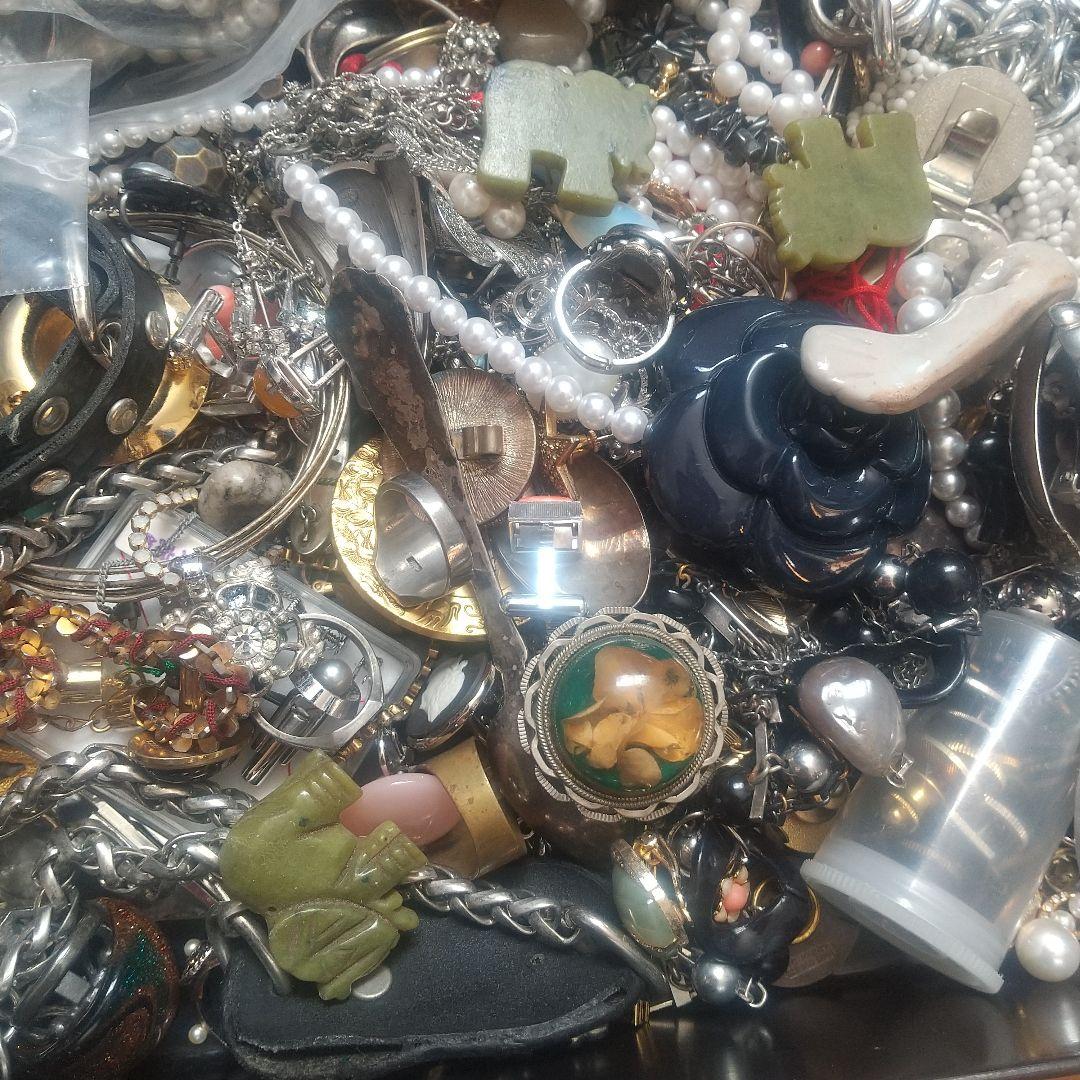 アクセサリーまとめ売