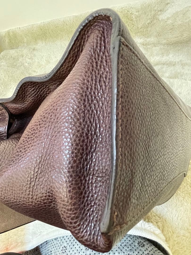 美品GIANNI CHIARINI（ジャンニキャリーニ） レザーショルダーバッグ