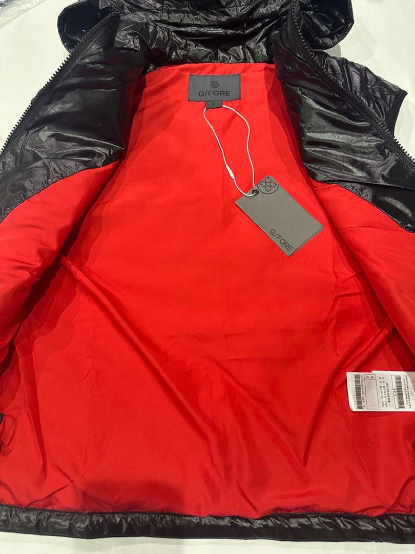 新品未使用新作G/FOREジーフォアレディースベストsizeSブラック