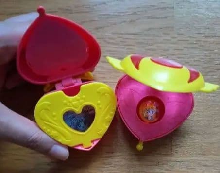 【平成レトロ、レア】BANDAI　美少女戦士 セーラームーン　コンパクト　グッズ