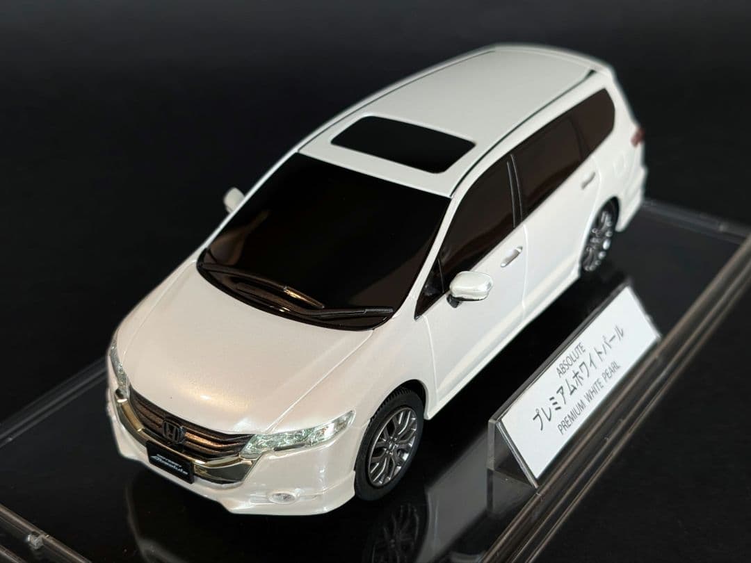 HONDA カラーサンプル オデッセイ アブソルート プレミアムホワイトパール