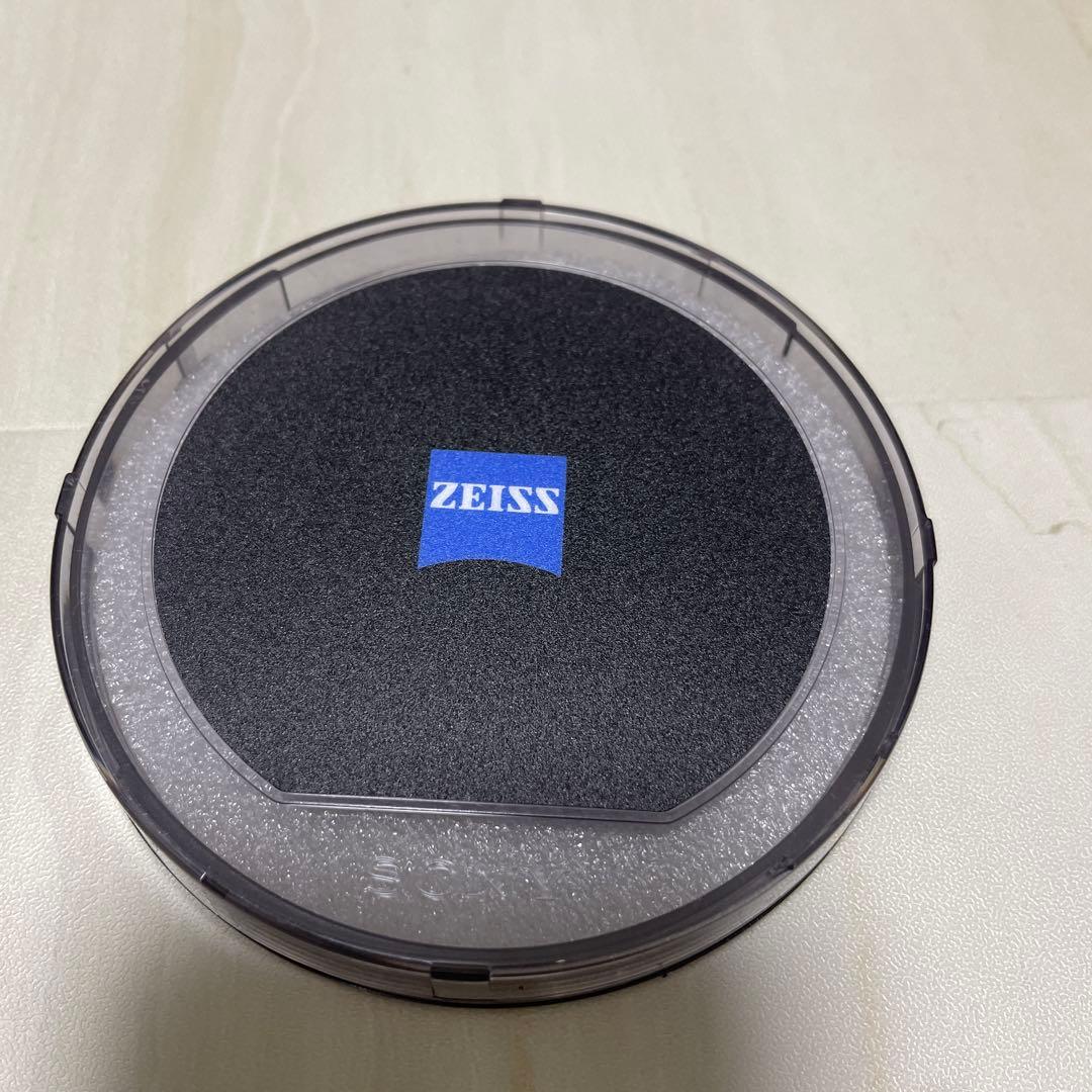 Sony FE 24-105mm F4 G OSS ZEISSプロテクター付き