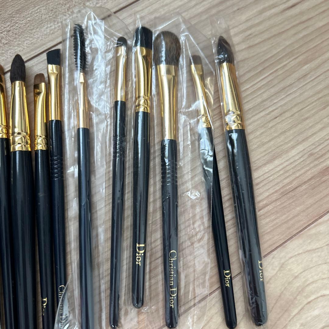 Dior メイクブラシセット 18本