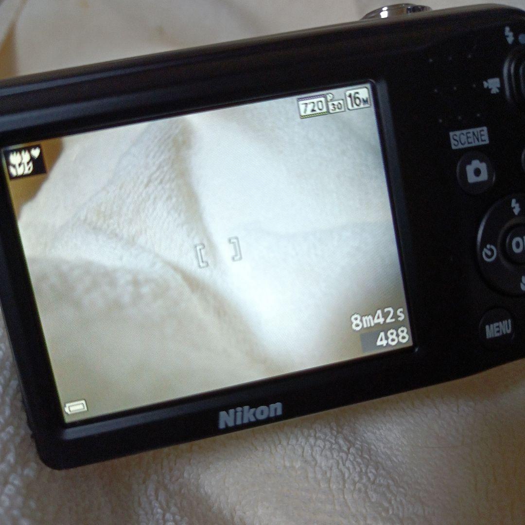 Nikon COOLPIX A10 コンパクトデジタルカメラ シルバー