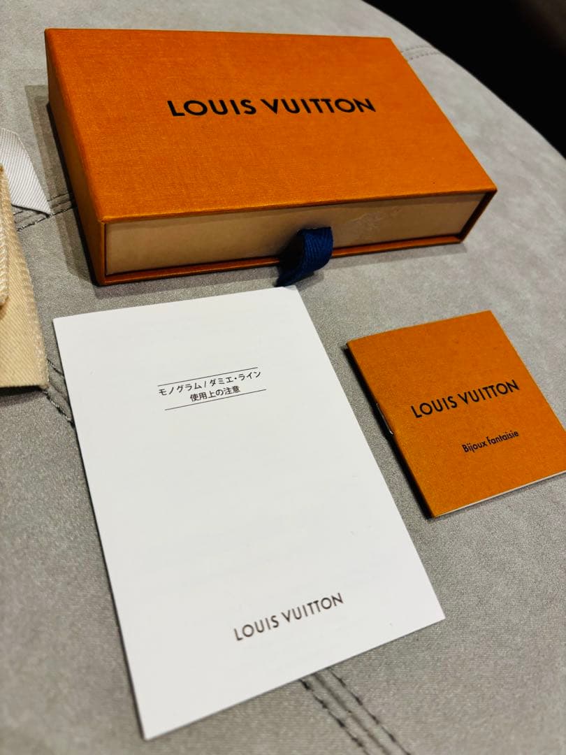 Louis Vuitton レザーキーケース アンシャッペ ダミエ グラフィット