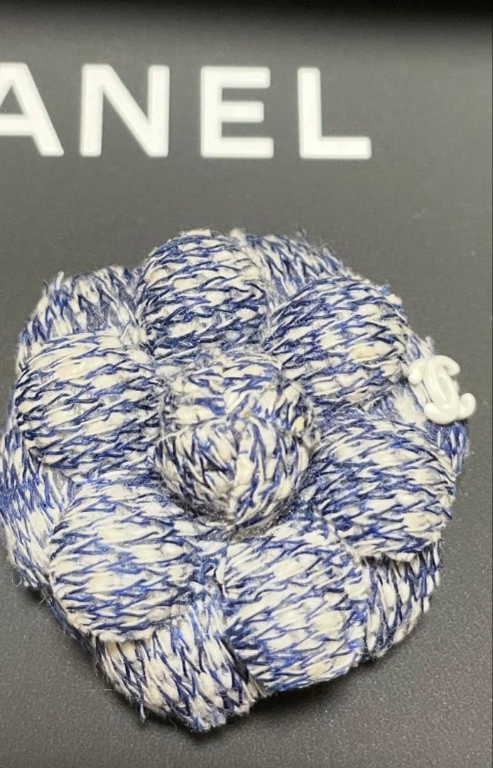 シャネル　ココマークつきカメリア　ブローチ15P まりころ様♡