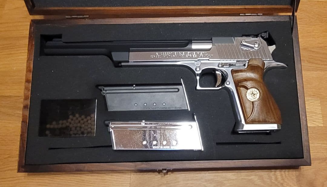 【カスタム】 デザートイーグル 50AE バイオハザード2 東京マルイ