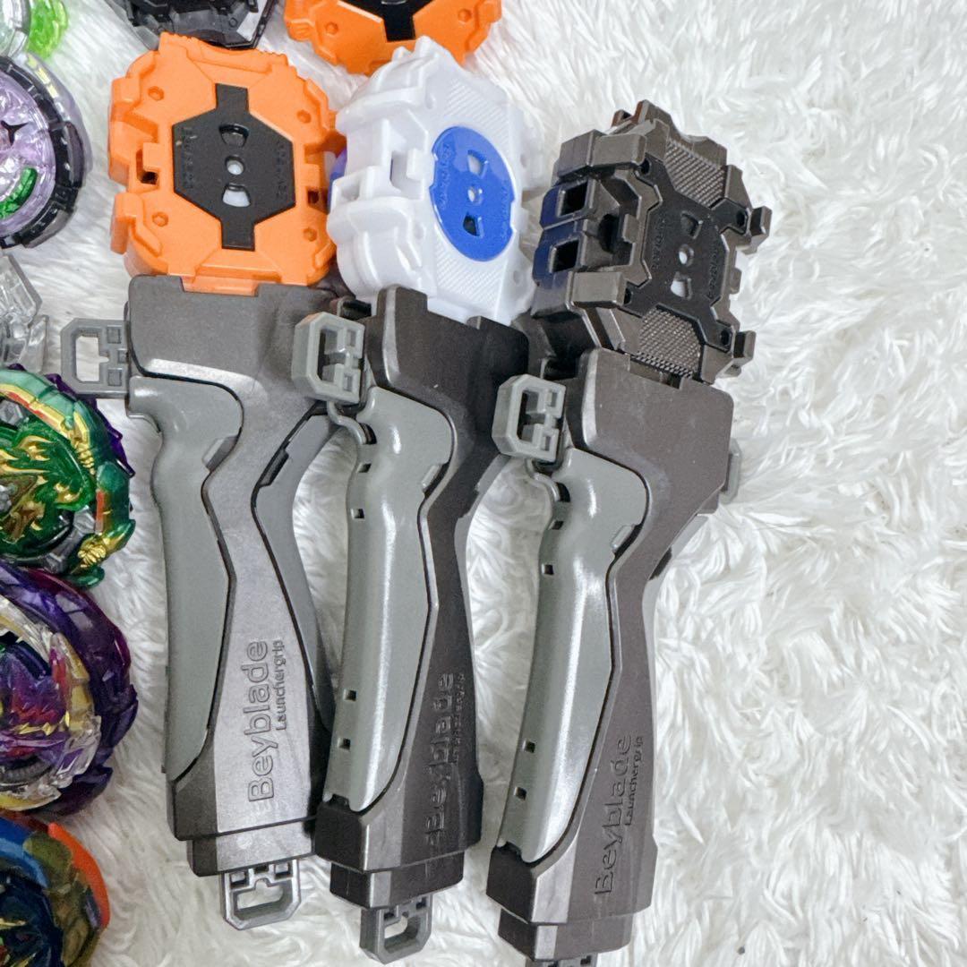 ベイブレードバースト 計129点 引退品 まとめ DB DU 付属パーツ有