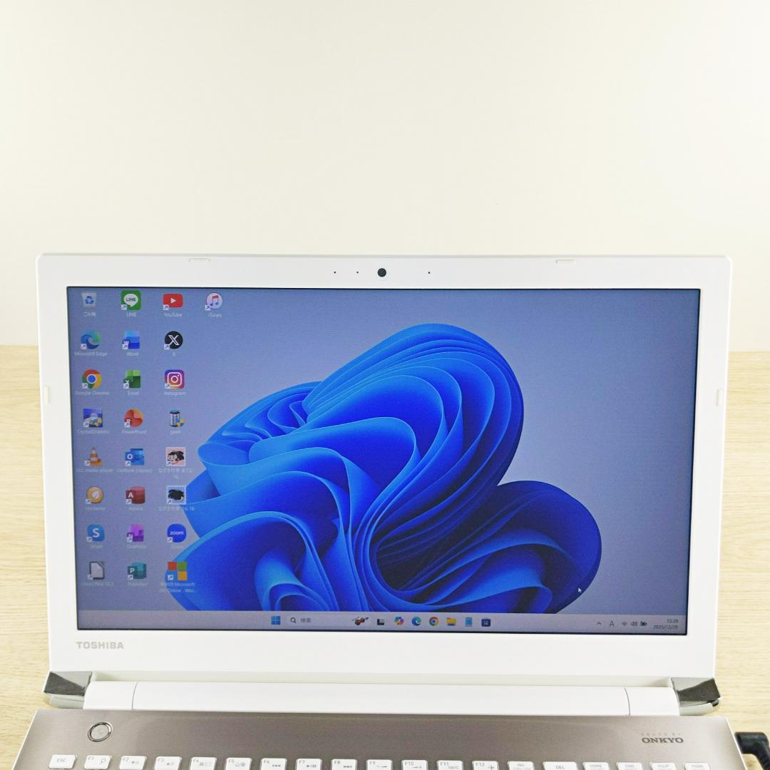 高性能Corei7☆Win11☆特大1TB 東芝ノートパソコン PC カメラ付き