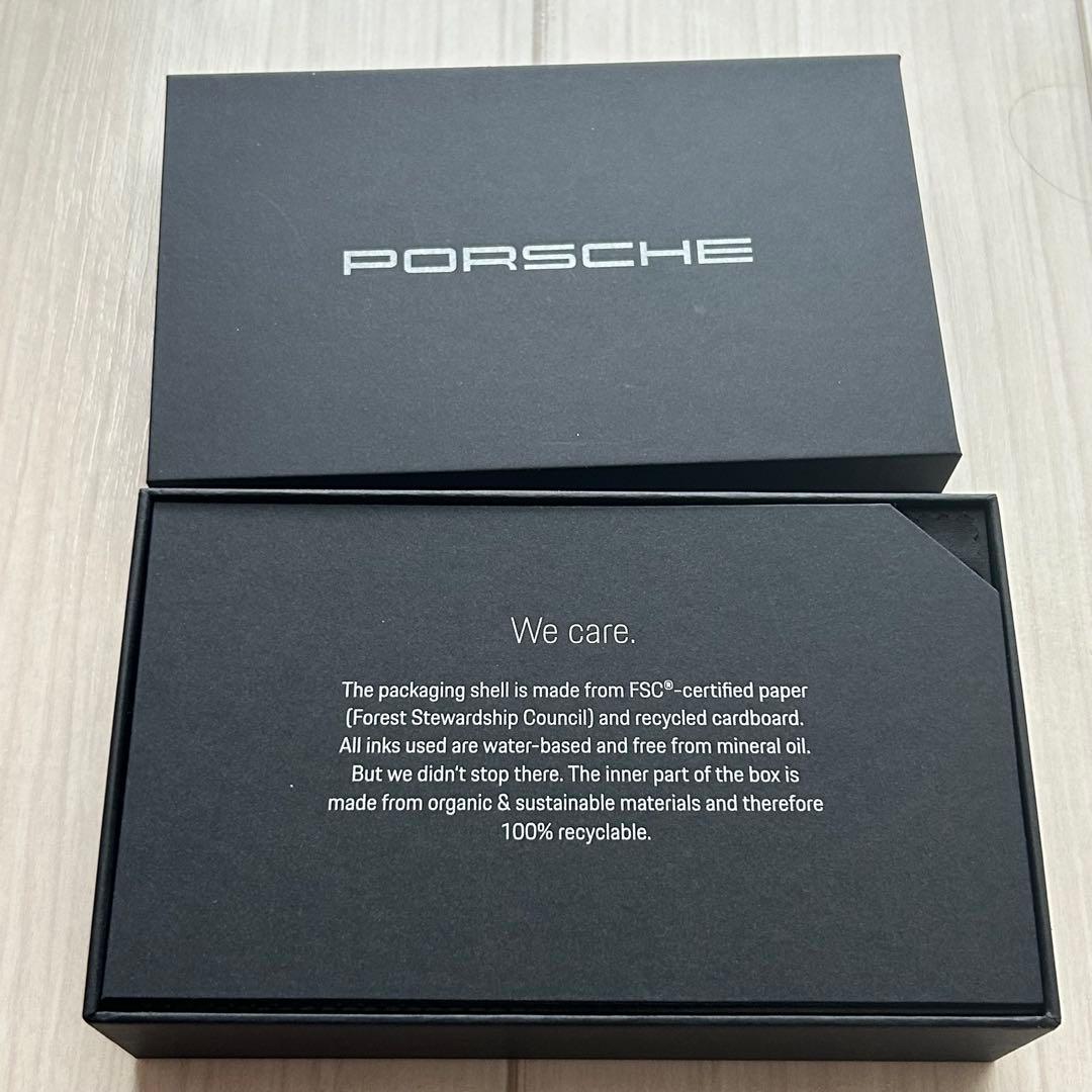 【非売品】ポルシェ マカン　ペーパーウェイト ミニカー　メタル製