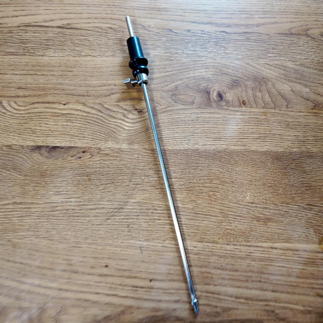 チェロエンドピン