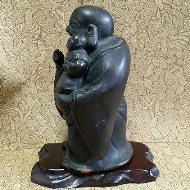 備前焼の布袋さま