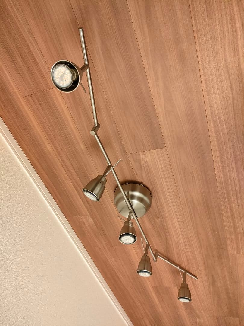 【半額以下】IKEAバロメーテルシーリングスポットライト5個（電球とリモコン付）