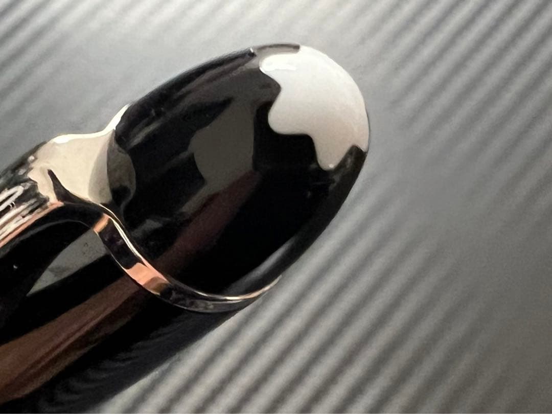 モンブラン マイスターシュテュック P146 万年筆 M 中字 フランス仕様