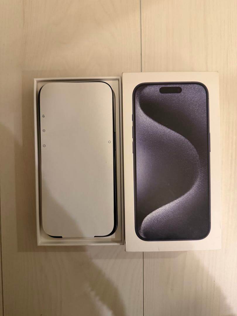 Apple iPhone 15Pro ブルーチタニウム 256GB 本体 美品