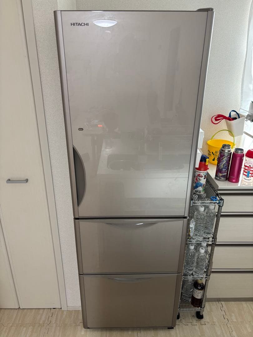 お値下げ！2016年製R-S3800GV 日立製冷蔵庫 375L 真空プラチナ付
