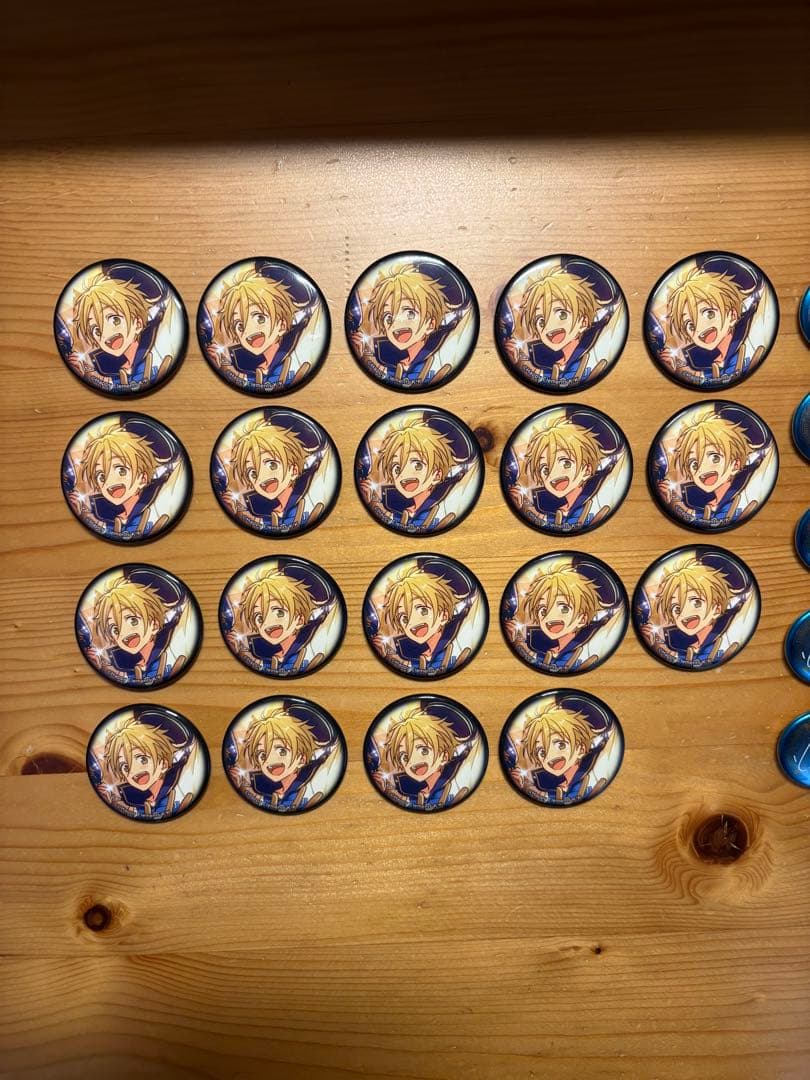 【ファン感謝祭3rd、33点セット】あんスタ 真白友也 缶バッジ2種セット