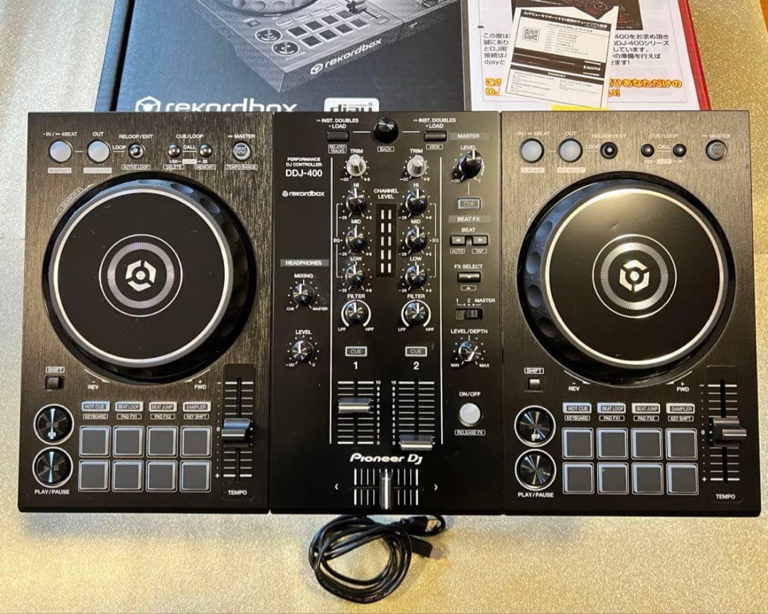 DJコントローラー　Pioneer DDJ-400