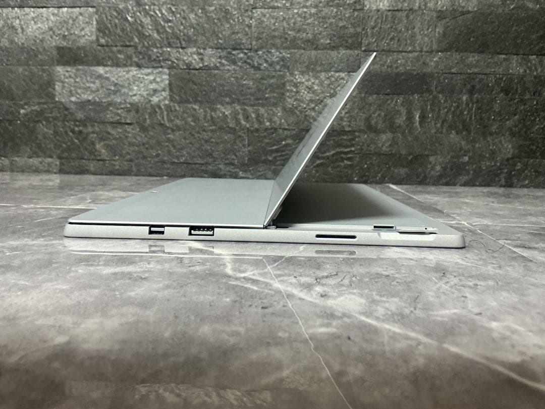 サーフェス プロ 第5世代 モデル1807 i5 7300U surface