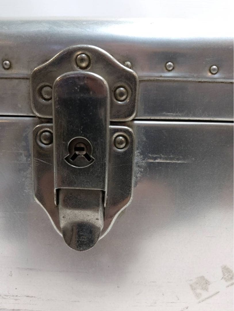 【希少】大型 アルミトランク ヴィンテージ 収納ボックス 什器 インダストリアル