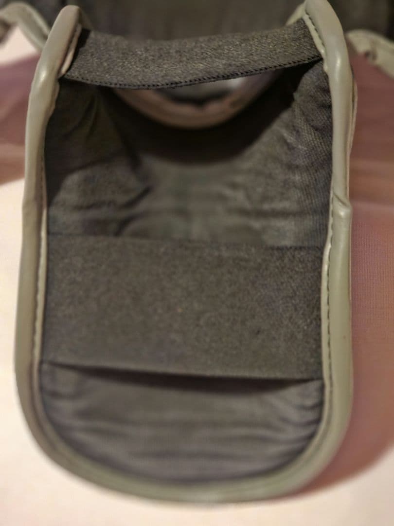 ろひもと　Venum（ヴェナム)　レガース　Mサイズ